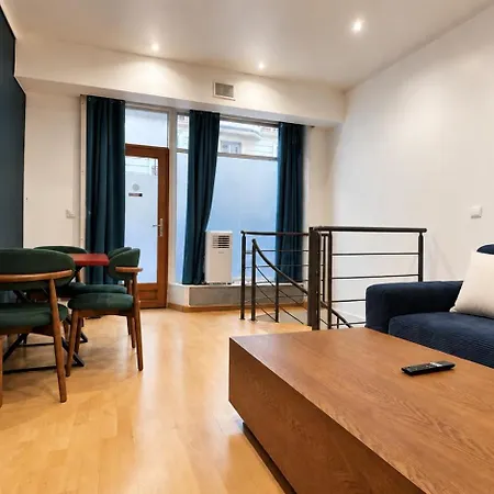 Apartment 15 Boutique 1br Near Eiffel Tower Paris