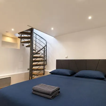 15 Boutique 1br Near Eiffel Tower Apartment